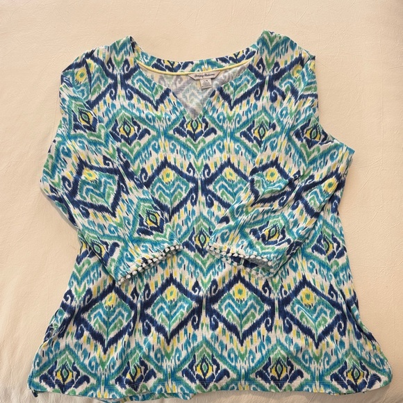 Tommy Bahama Blue and Green Patterned Blouse - Picture 1 of 7